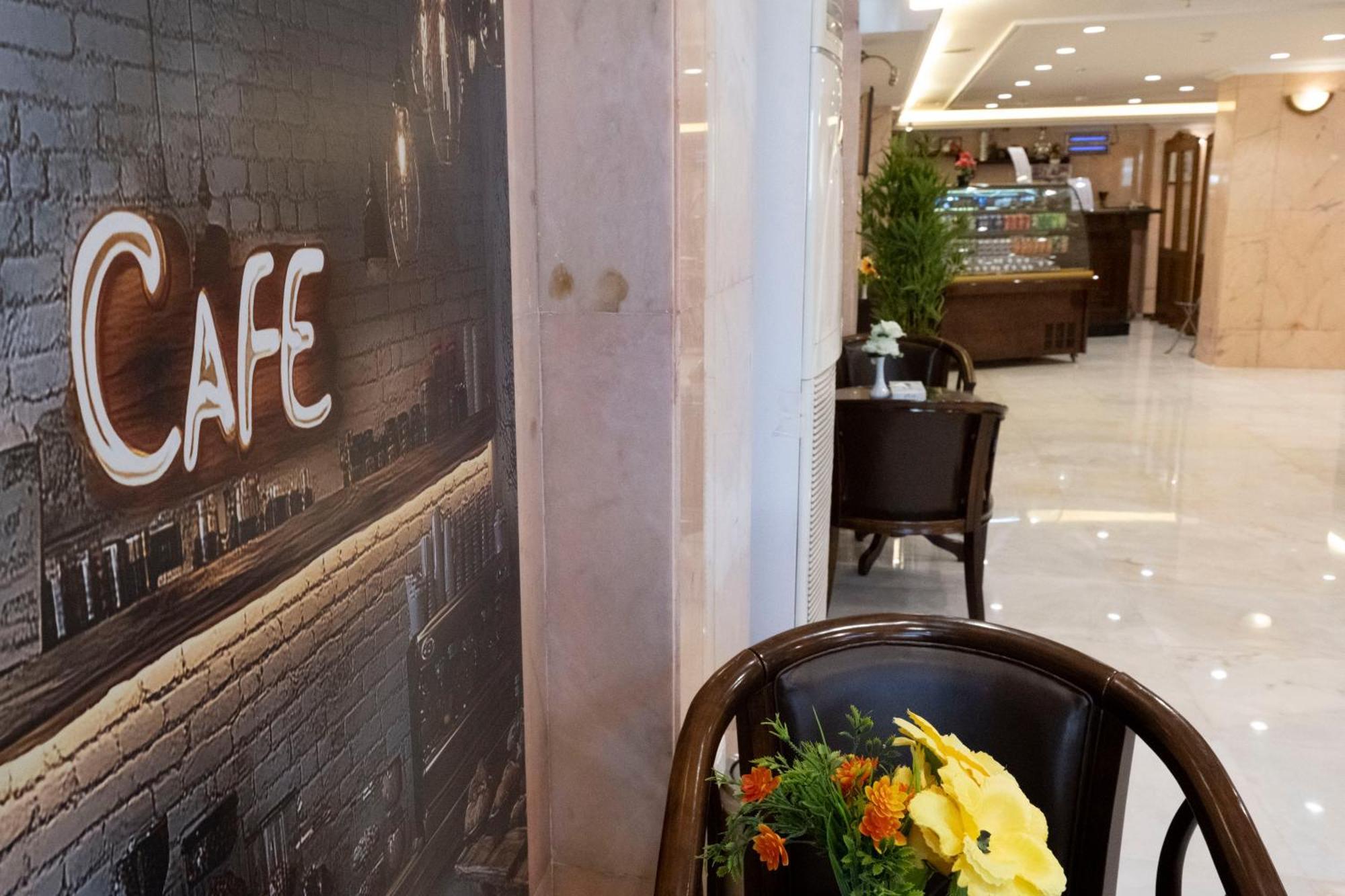 فندق المروج كريم Almorooj Kareem Hotel Jeddah Ngoại thất bức ảnh